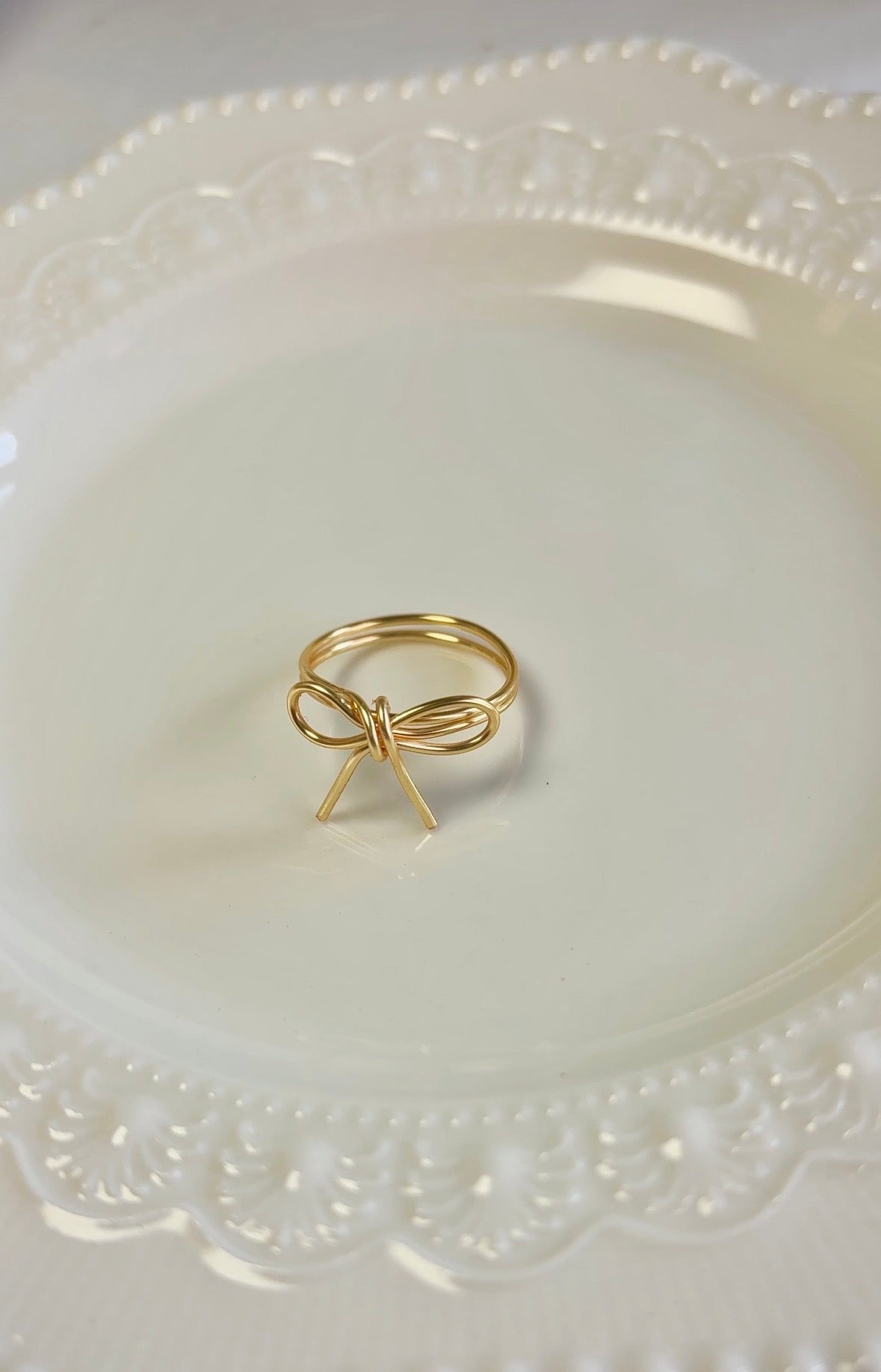 Wire Bow Ring