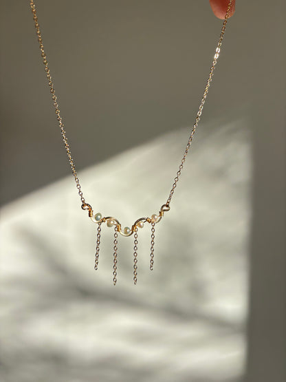 Ripple Pearl Tassel