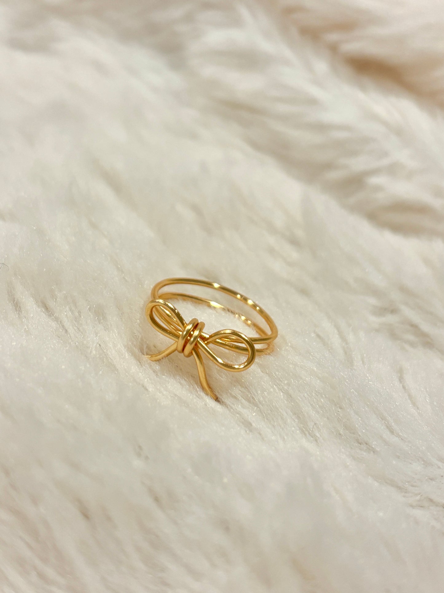 Wire Bow Ring