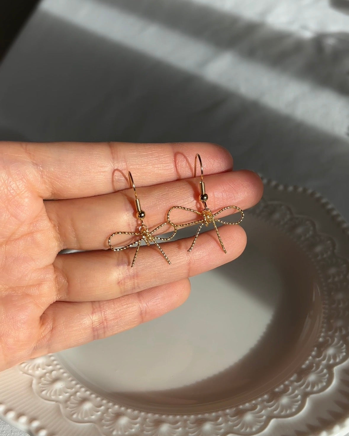 Wire Bow