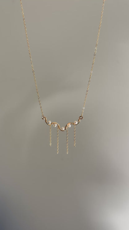 Ripple Pearl Tassel